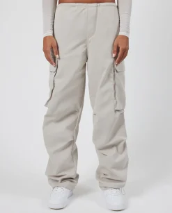 Women CLO-BOT-TRO Cernucci Cargo Parachute Trouser - Stone