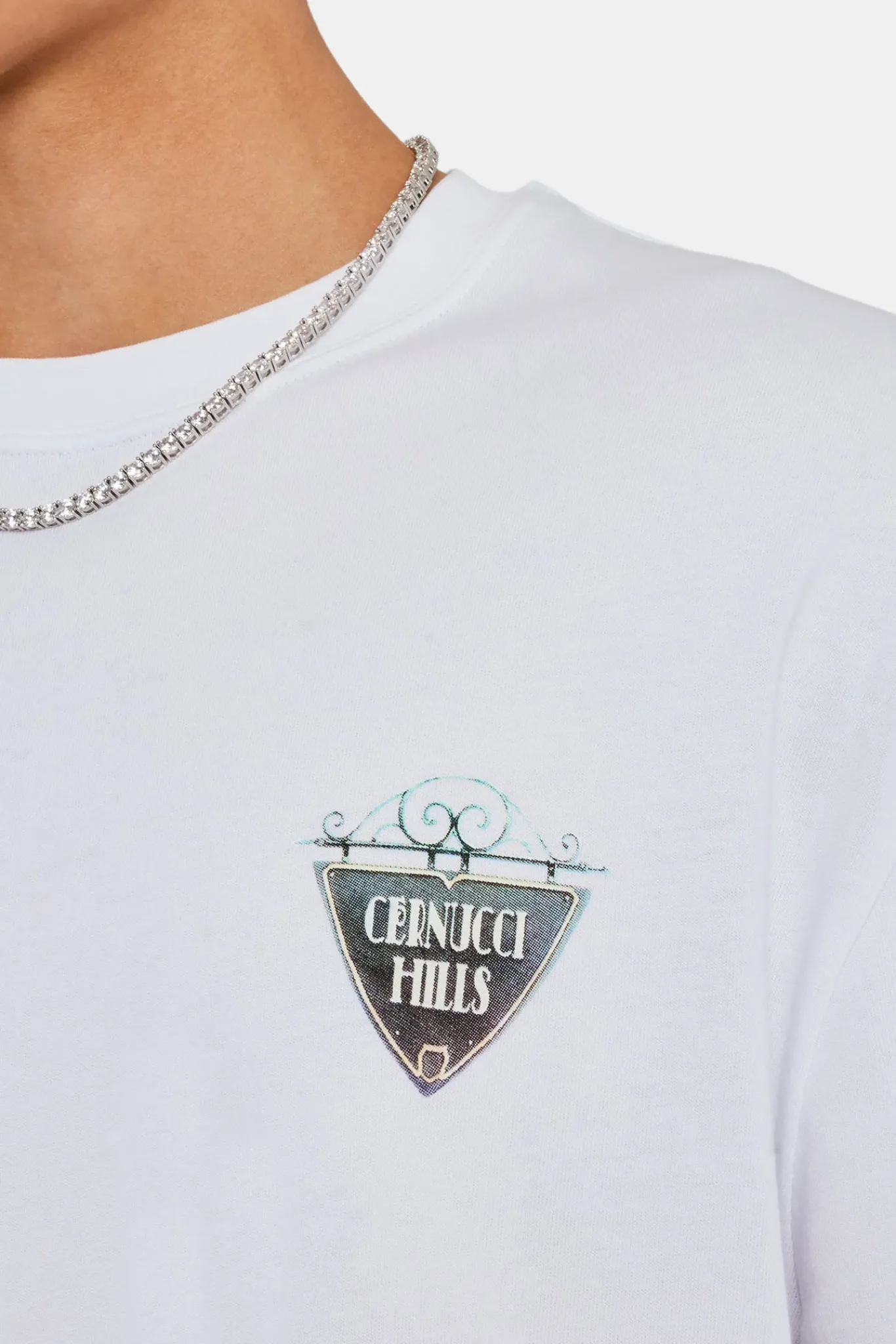 CLO-TOP-TEE Cernucci Hill Oversized T-Shirt - White