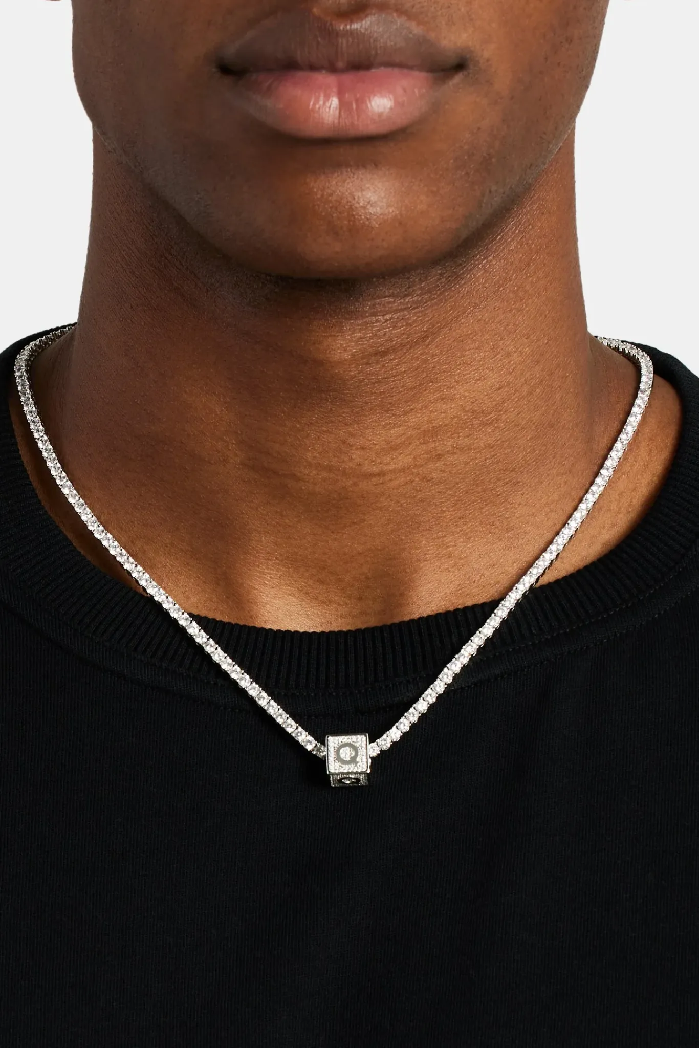 JWL-PEND Iced Q Letter Block Pendant