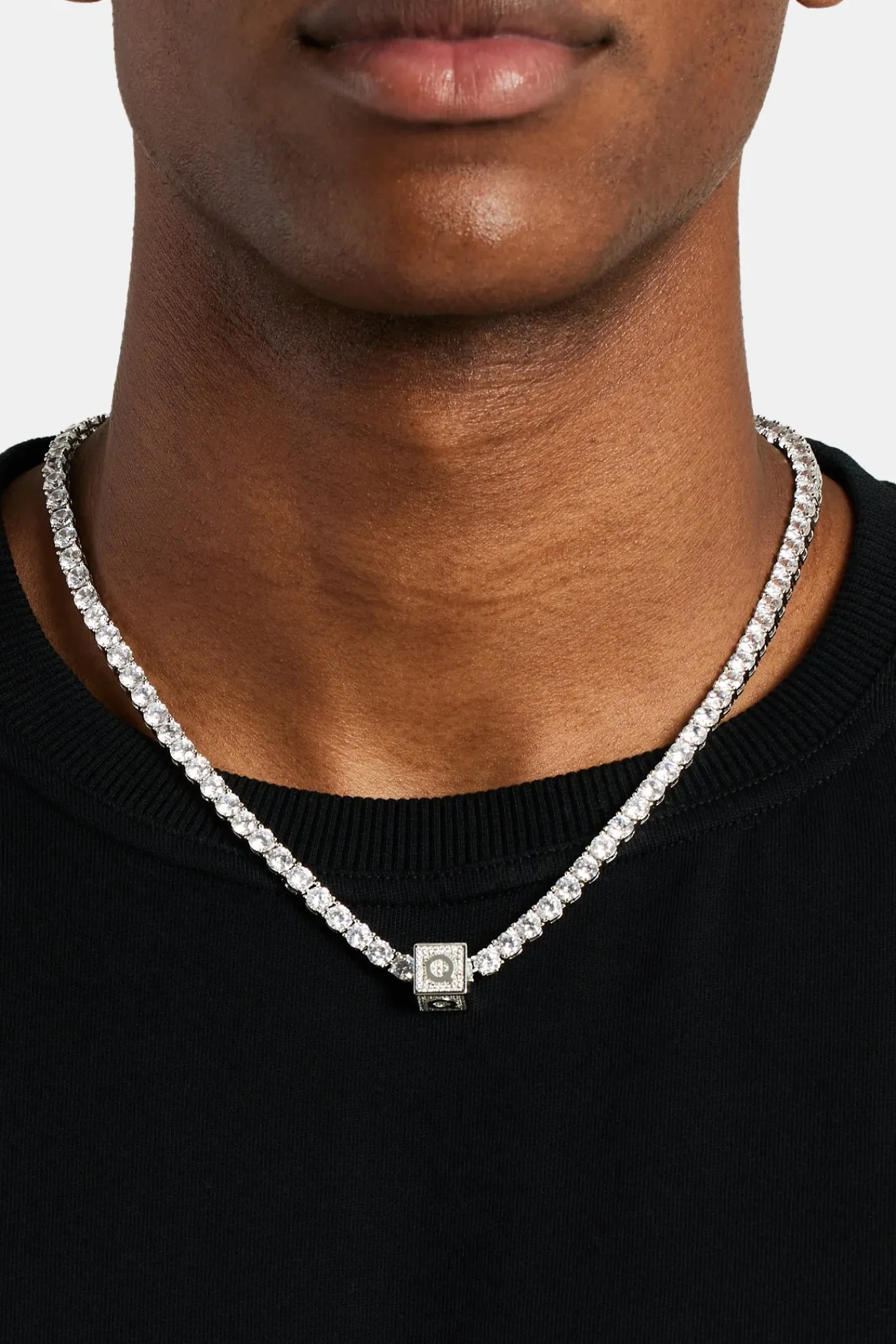 JWL-PEND Iced Q Letter Block Pendant