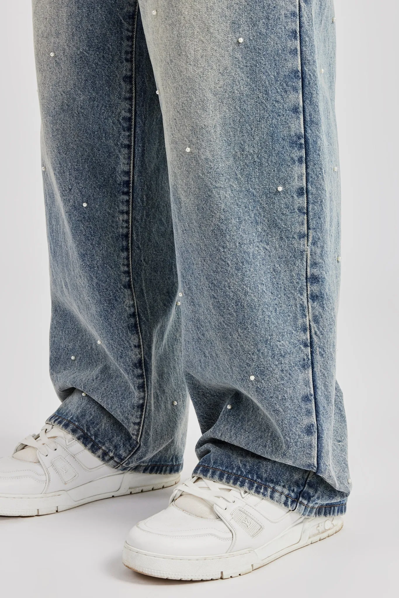 CLO-BOT-DEN Pearl Detail Baggy Jean- Antique Wash