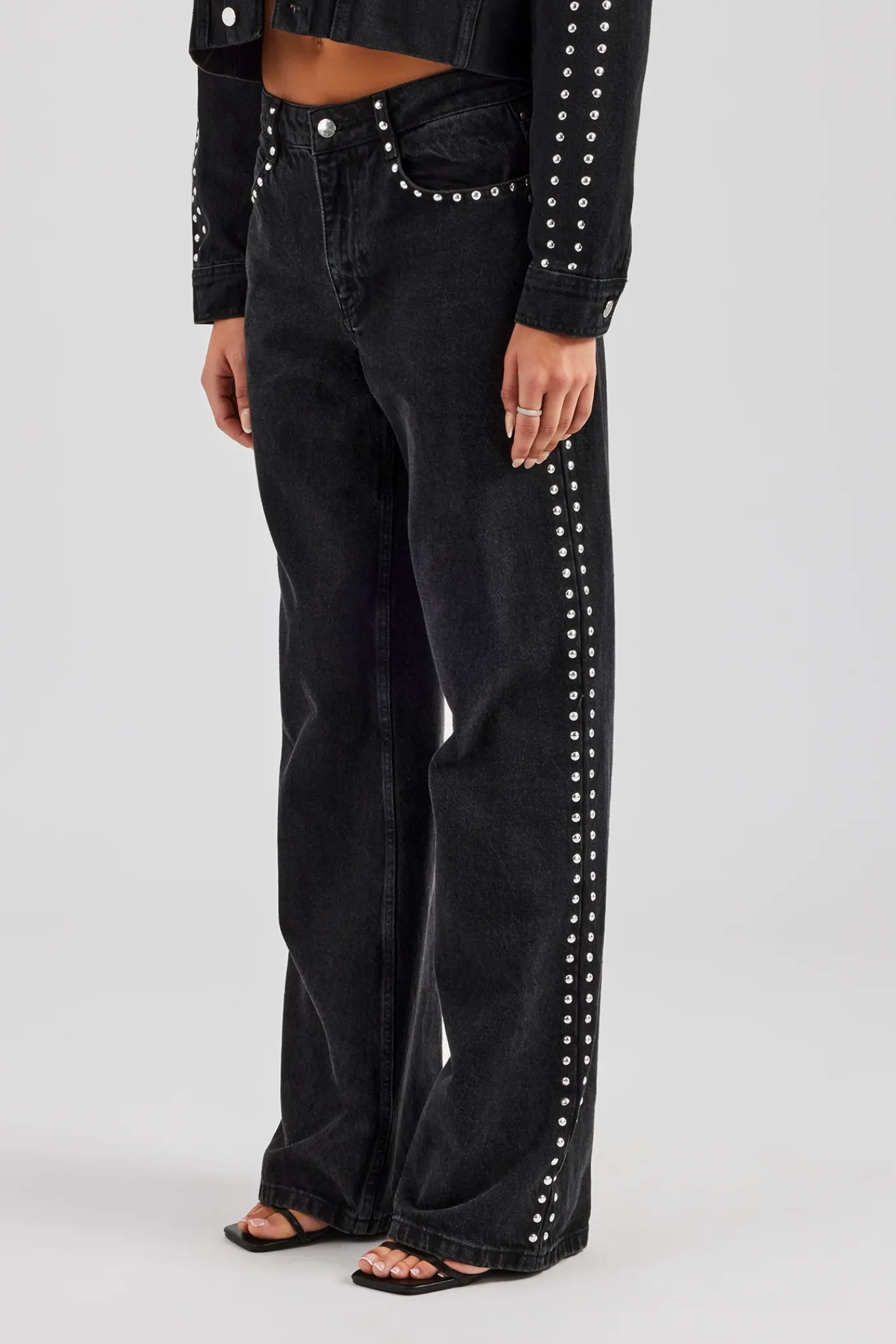 Women CLO-SET-DEN Pearl Stud Cropped Denim Jacket & Flare Jean - Washed Black