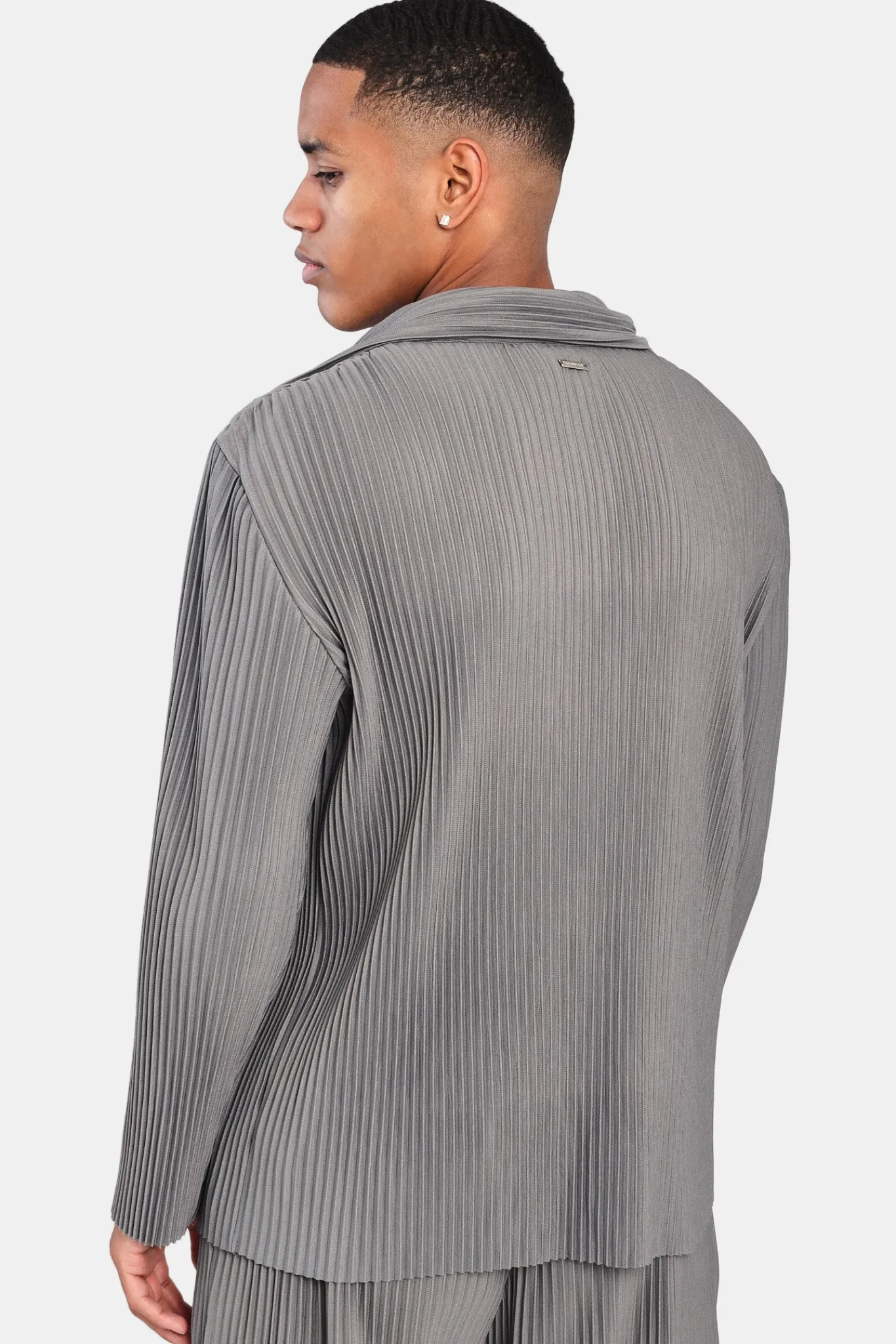 CLO-TOP-OUT Pleated Utility Jacket - Dark Grey