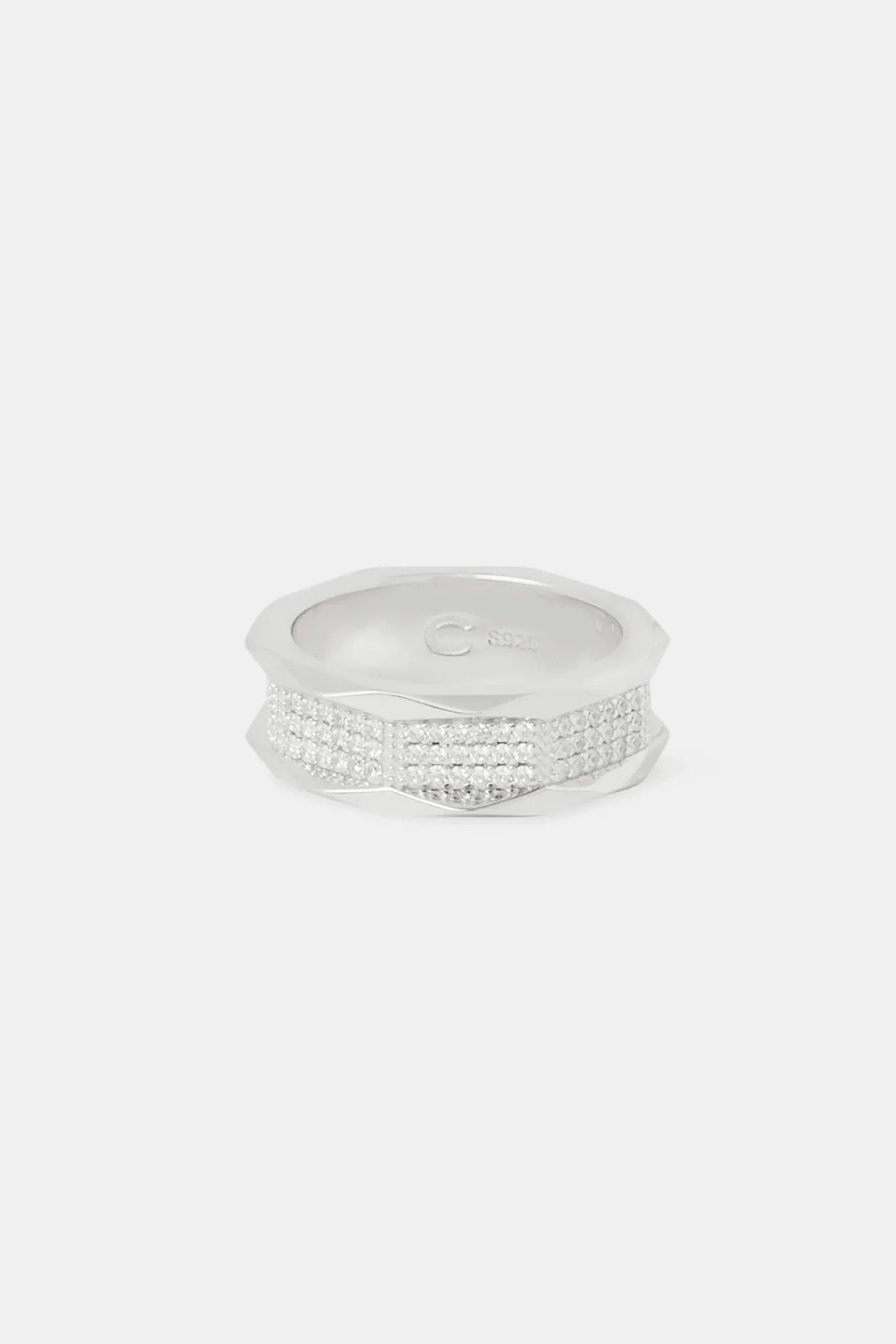 JWL-RNG Polished Edge Iced Centre Angled Ring - 8mm