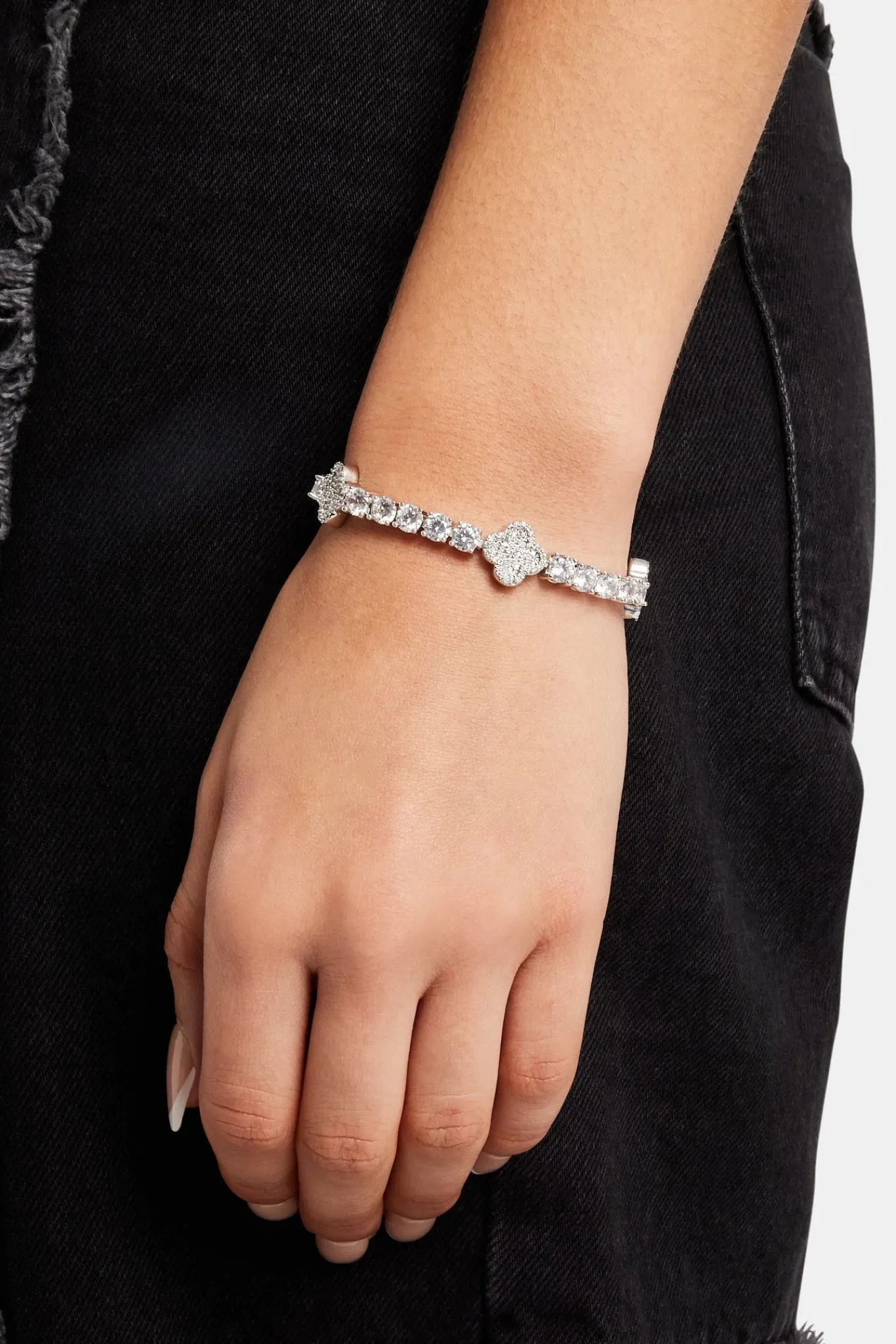 Women JWL-BRA Womens Iced Motif Tennis Bracelet - White 5mm